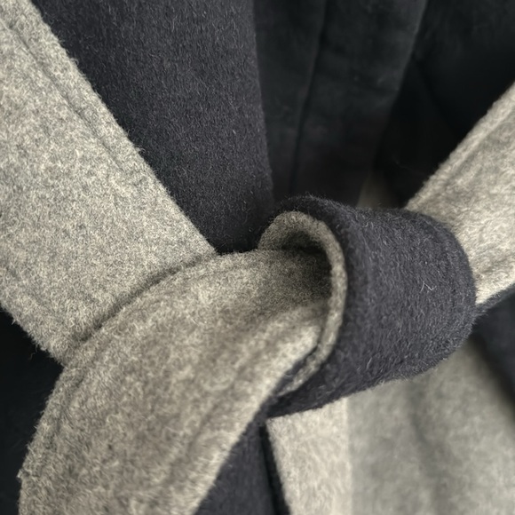 Winter Peacoat - Picture 3 of 4